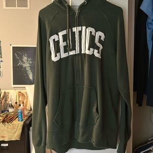 Celtics Zip up hoodie in great condition